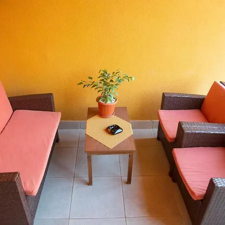 Apartment Fragola Makarska